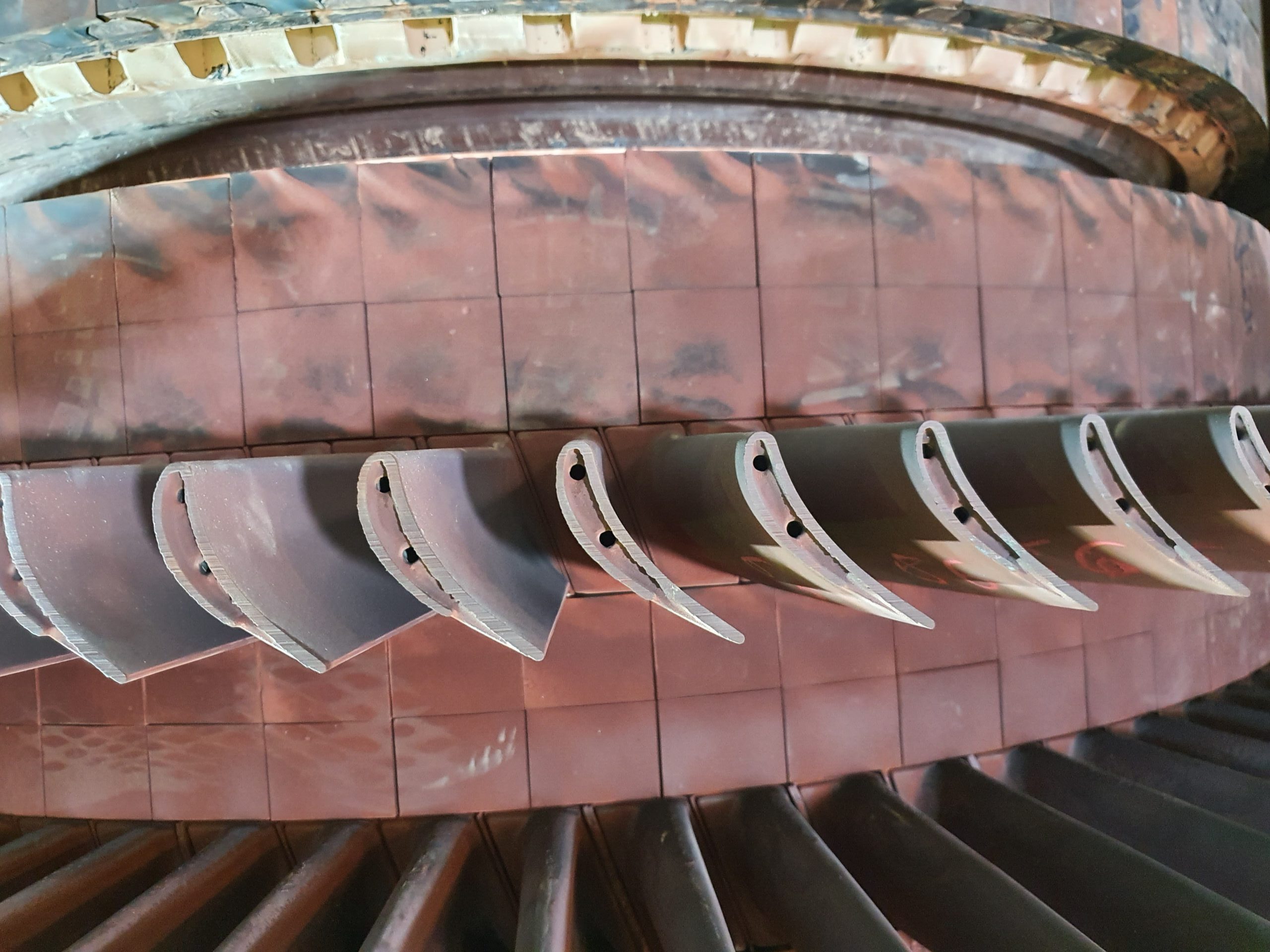 Reconstruction of hot parts of BBC 13D turbine, power generation management, Halle – Iraq